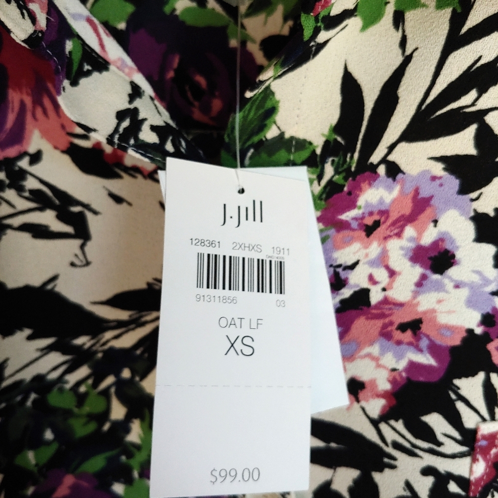 NWT J.JILL button-down blouse - Picture 5 of 8
